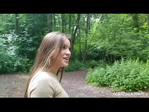 ❤️ Evelina'ya halka açık bir yerde sevişmemizi önerdim! O evet dedi. Sonra onu kıçından becerdim ve ağzına cum. Sonra kendine kızdı. ☑ Sürtükler bizde